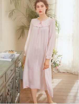 Which Sleepwear Alternatives for Women Ensure a Serene 8 Hours of Sleep?